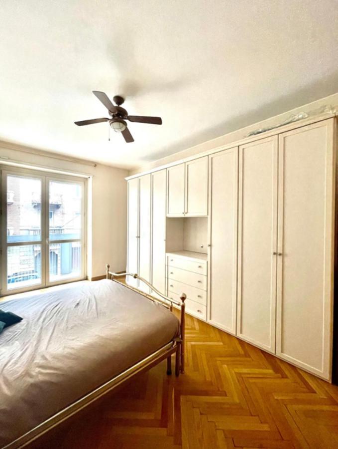 Flat Up To 6 People In The Center Of Turin. Apartamento